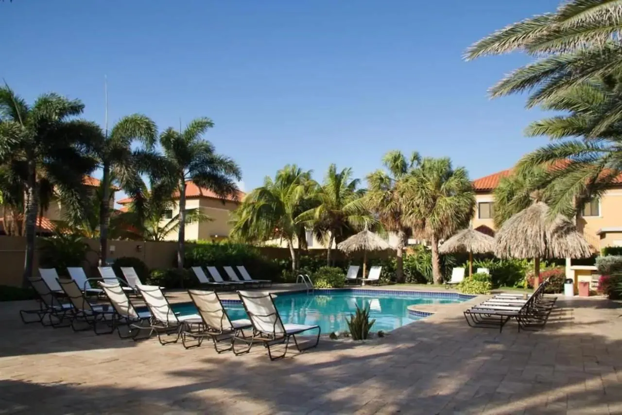 Beautiful House With Private Pool In Gold Coast Villa Palm Beach Aruba